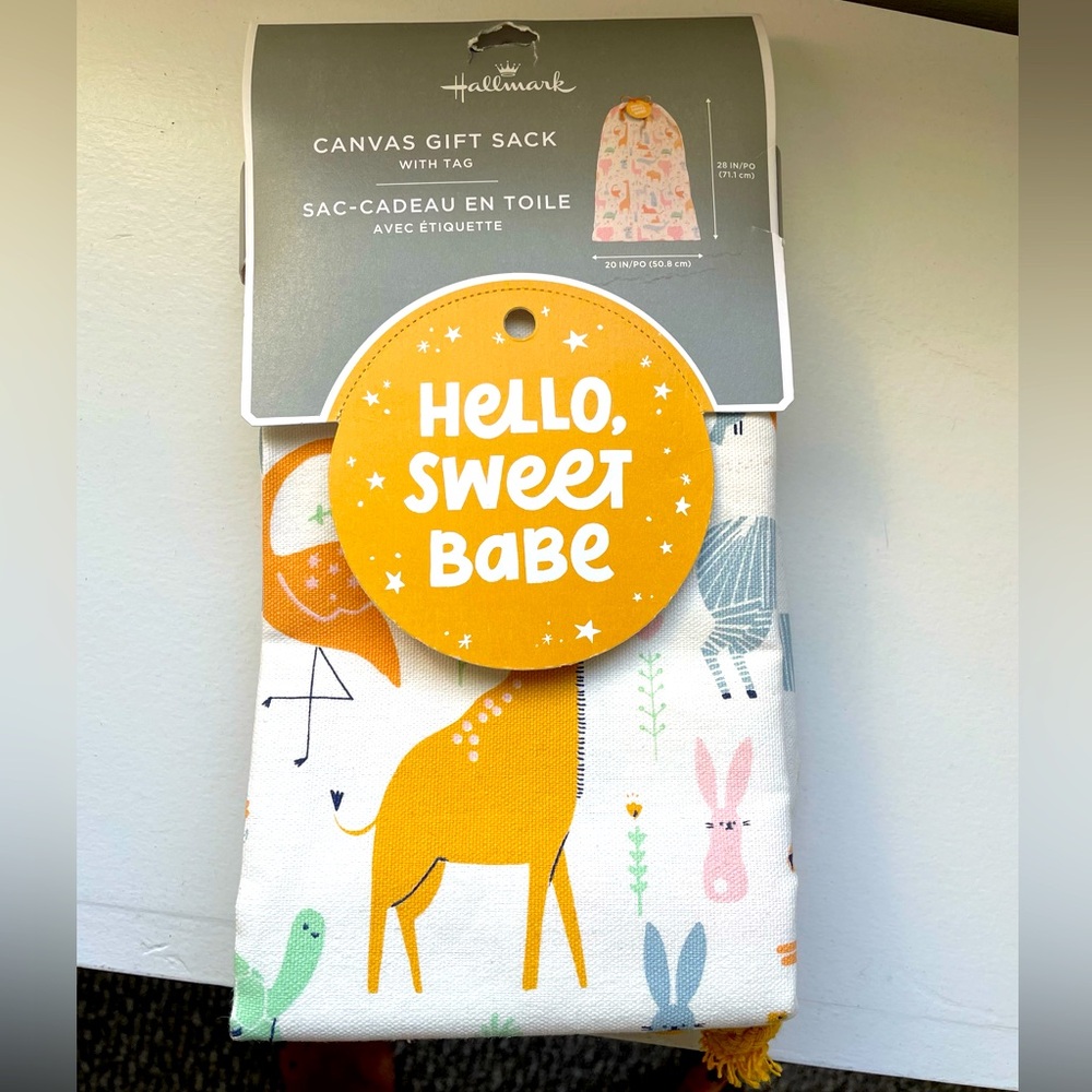 NWOT Hallmark Baby Giftsack